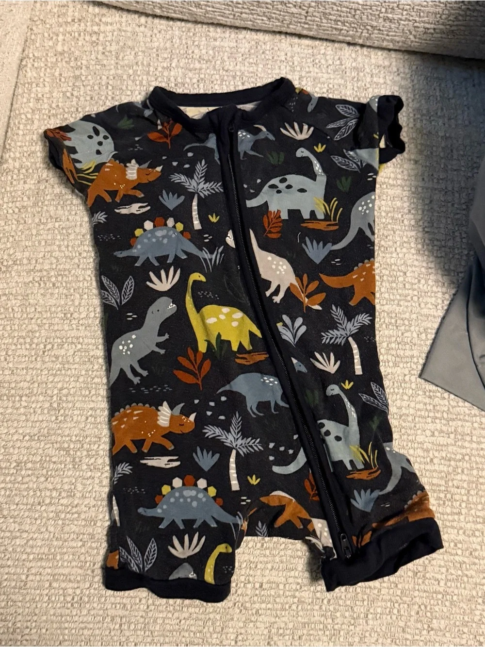 Little Sleepies Shorty Zippy 3-6m Around the World & Jurassic Jungle